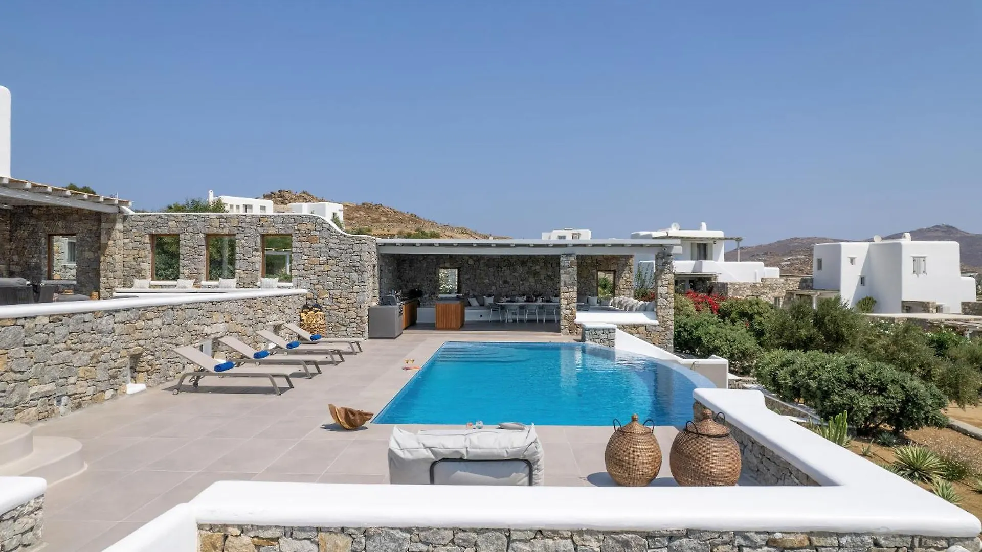 Villa Hadi, Ideal For Large Groups And Families 칼로 리바디 그리스