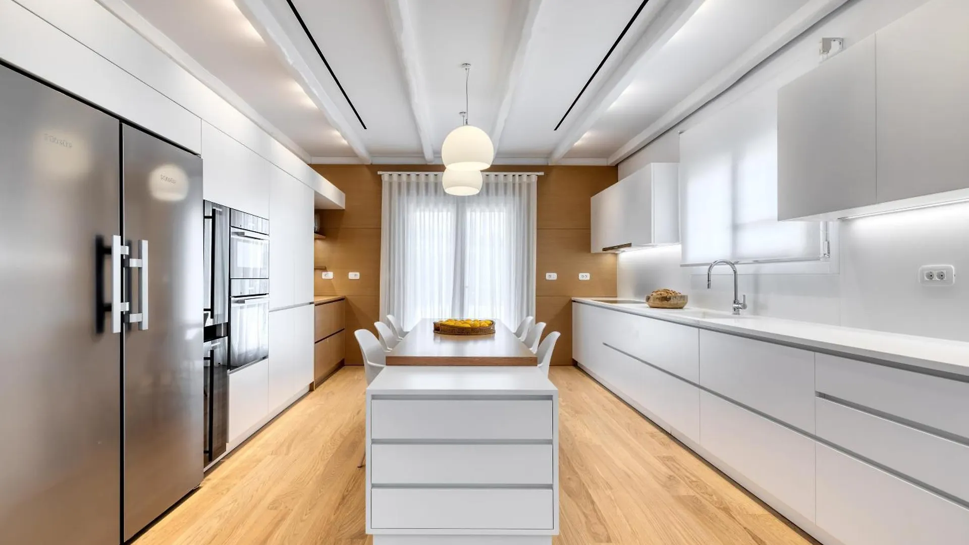 Villa Hadi, Ideal For Large Groups And Families 칼로 리바디